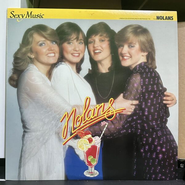 The Nolans – Sexy Music 黑膠唱片正面