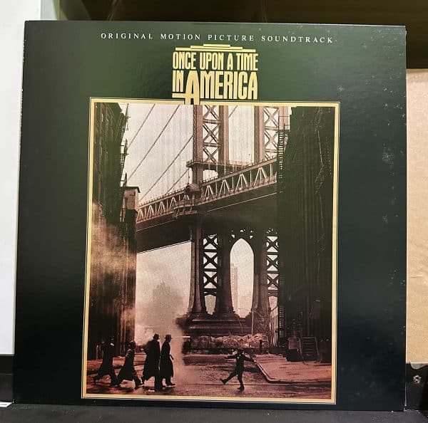 四海兄弟 – Once Upon A Time In America (Original Motion Picture Soundtrack) ワンス・アポン・ア・タイム・イン・アメリカ 黑膠唱片正面